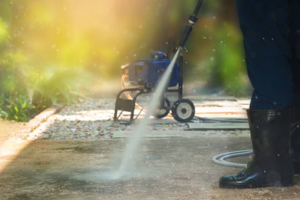Best Pool Deck Cleaning  in St Helena, CA